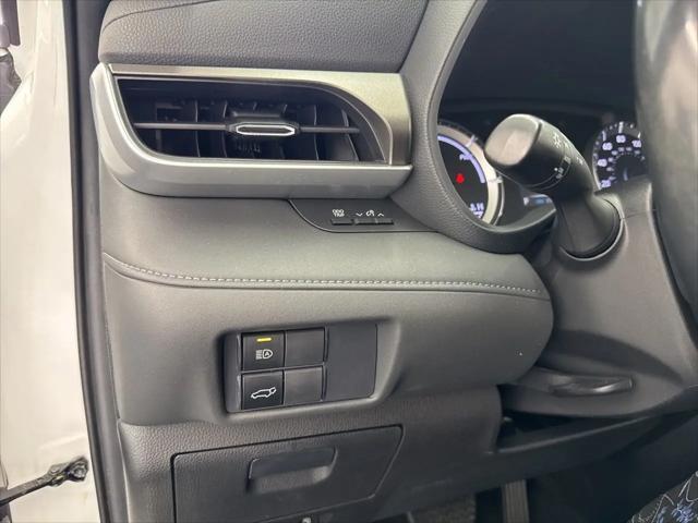 2020 Toyota Highlander Hybrid LE