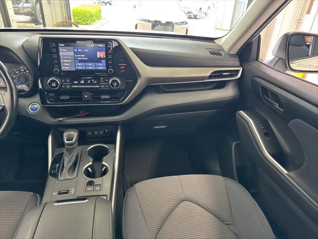 2020 Toyota Highlander Hybrid LE