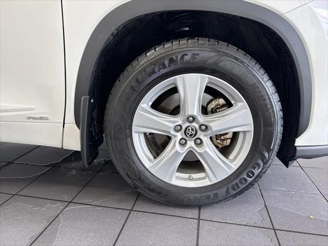 2020 Toyota Highlander Hybrid LE