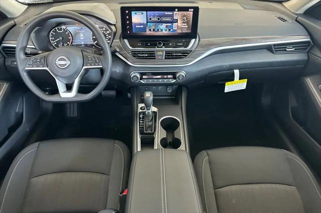 2026 Nissan Altima SV FWD