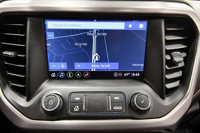 2023 GMC Acadia AT4