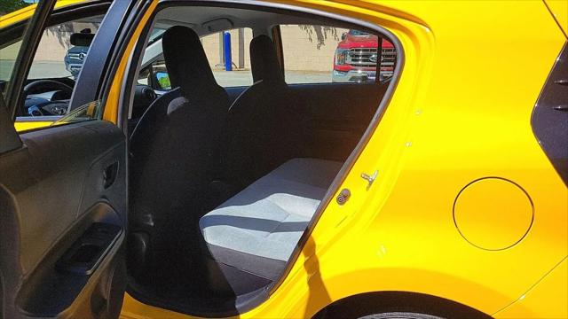 2015 Toyota Prius c One