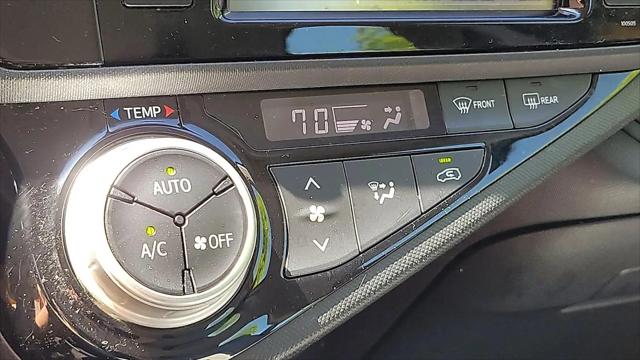 2015 Toyota Prius c One