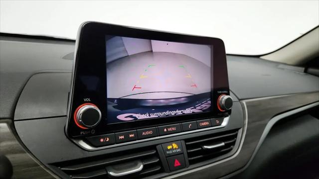 2025 Nissan Altima SV FWD