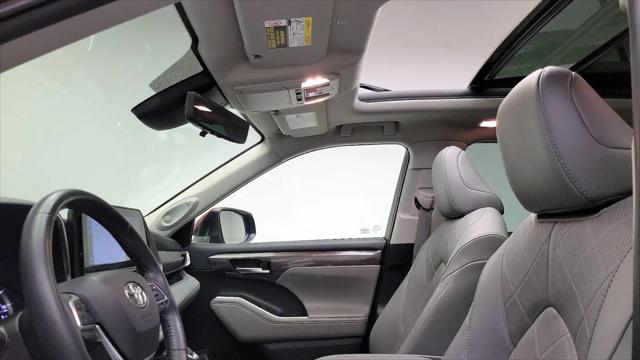 2020 Toyota Highlander Platinum