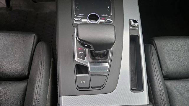 2020 Audi Q5 Titanium Premium Plus 45 TFSI quattro S tronic