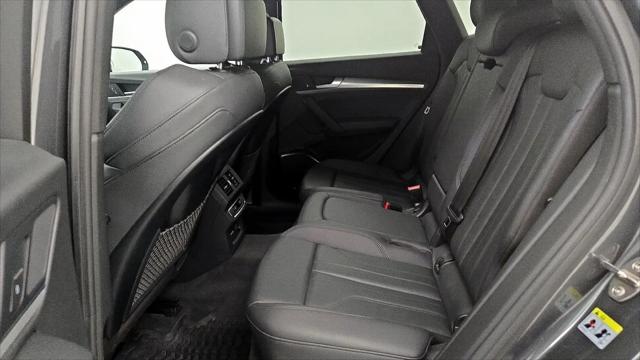 2020 Audi Q5 Titanium Premium Plus 45 TFSI quattro S tronic