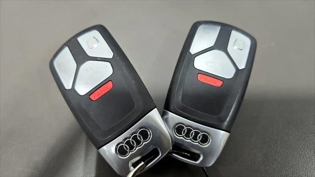 2020 Audi Q5 Titanium Premium Plus 45 TFSI quattro S tronic