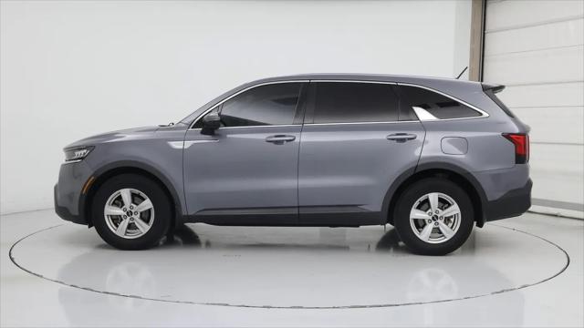 2022 Kia Sorento LX