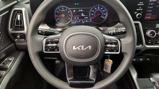 2022 Kia Sorento LX