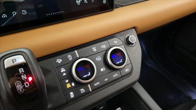 2024 Land Rover Defender 110 P400 X-Dynamic SE