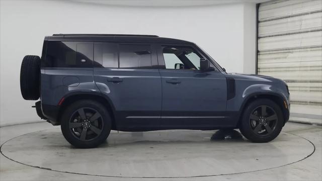 2024 Land Rover Defender 110 P400 X-Dynamic SE