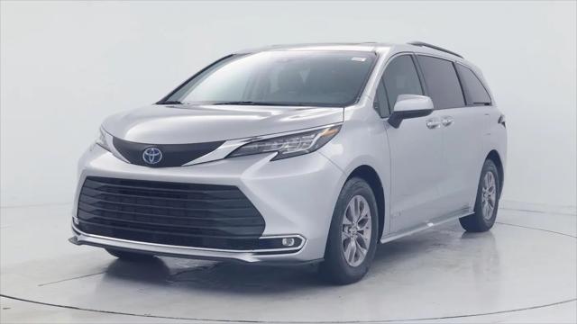 2021 Toyota Sienna XLE