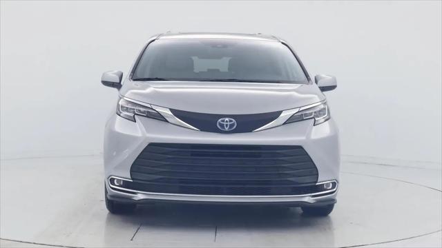 2021 Toyota Sienna XLE
