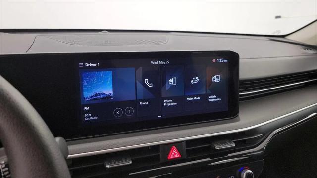 2025 Kia K5 LXS