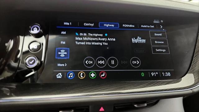 2023 Buick Envision Essence FWD