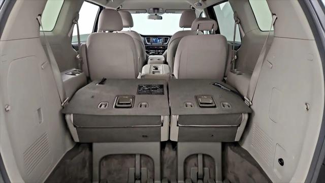 2020 Kia Sedona LX