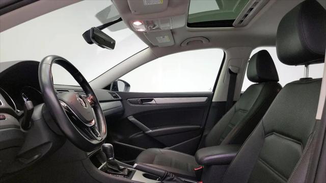 2019 Volkswagen Passat 2.0T Wolfsburg Edition