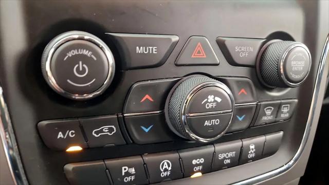 2021 Jeep Grand Cherokee Laredo E 4x4