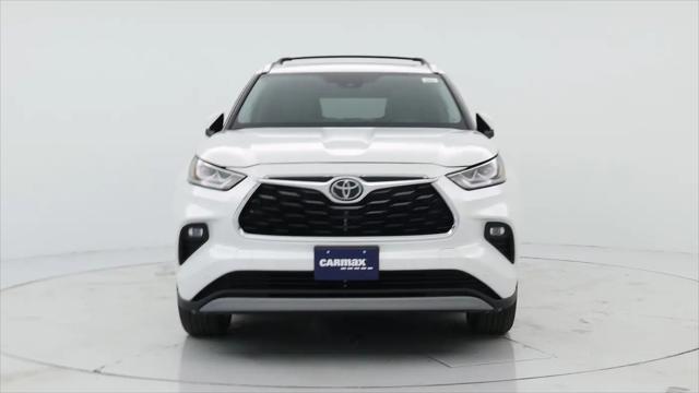 2024 Toyota Highlander Platinum