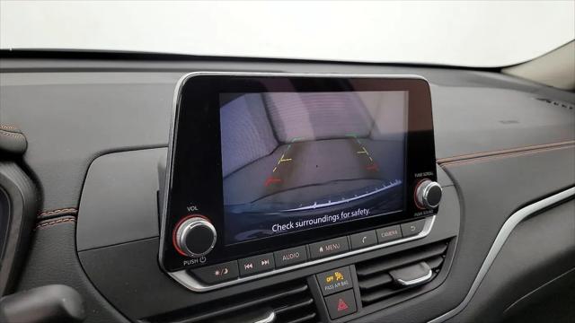 2022 Nissan Altima SR Intelligent AWD