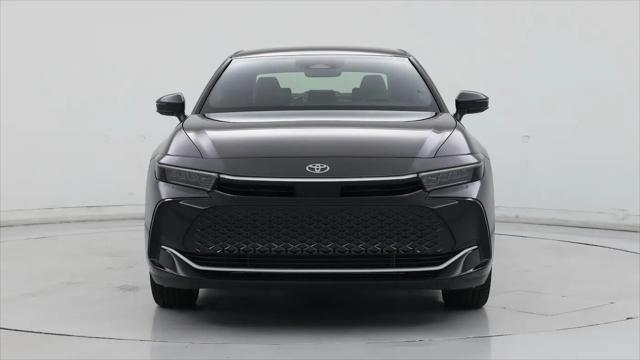 2023 Toyota Crown Platinum