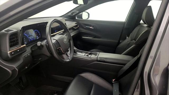 2023 Toyota Crown Platinum
