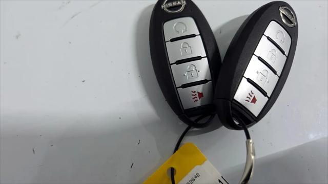 2022 Nissan Rogue SV FWD