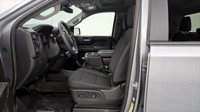 2026 Chevrolet Silverado 1500 4WD Crew Cab Short Bed Custom Trail Boss