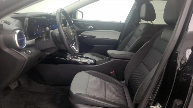2025 Chevrolet Trax FWD LT