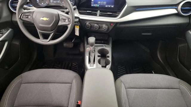 2025 Chevrolet Trax FWD LS