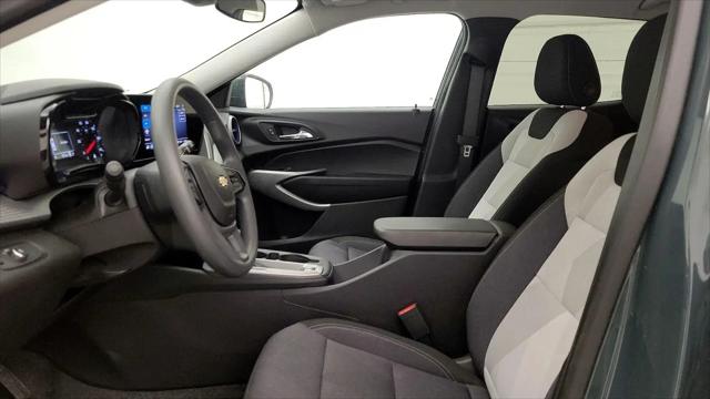 2025 Chevrolet Trax FWD LS