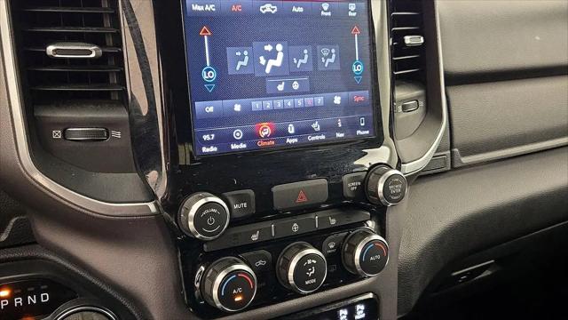 2019 Ram 1500 Big Horn/Lone Star Crew Cab 4x4 5'7" Box