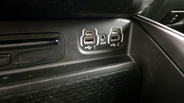 2019 Ram 1500 Big Horn/Lone Star Crew Cab 4x4 5'7" Box