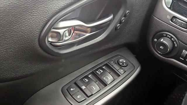 2019 Jeep Cherokee Limited FWD