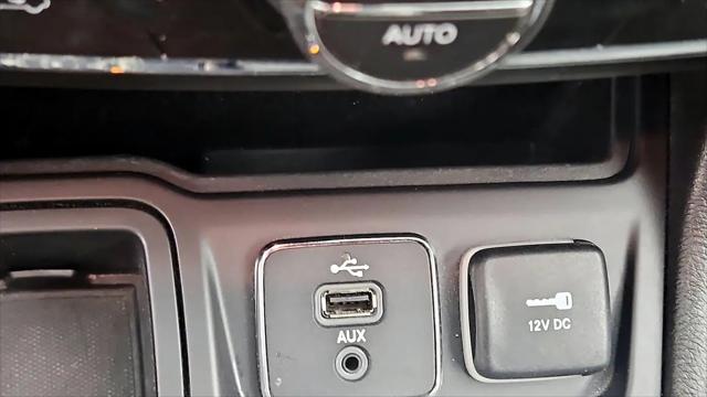 2019 Jeep Cherokee Limited FWD