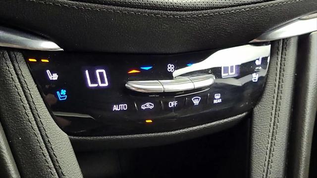 2020 Cadillac XT5 FWD Premium Luxury