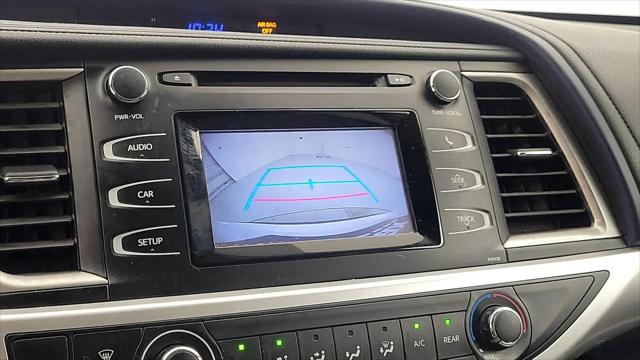 2015 Toyota Highlander LE V6