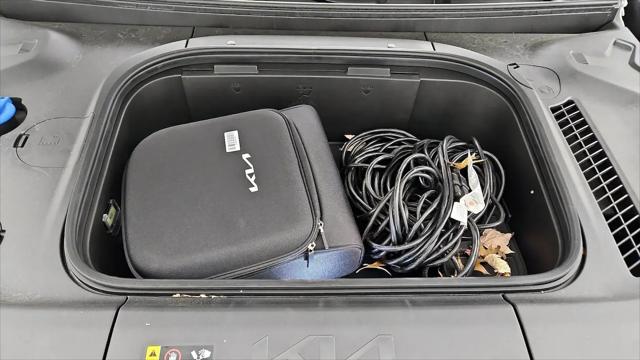 2024 Kia EV9 Land