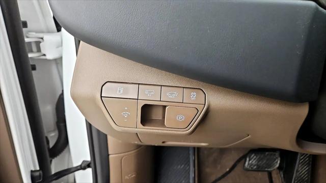2024 Kia EV9 Land