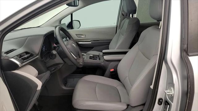 2022 Toyota Sienna XLE