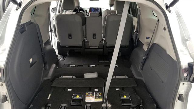 2022 Toyota Sienna XLE