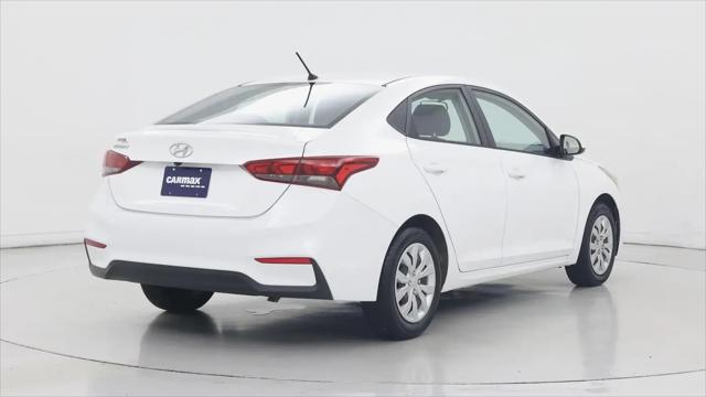 2020 Hyundai Accent SE