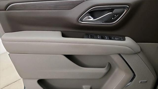 2024 Chevrolet Suburban 4WD LT