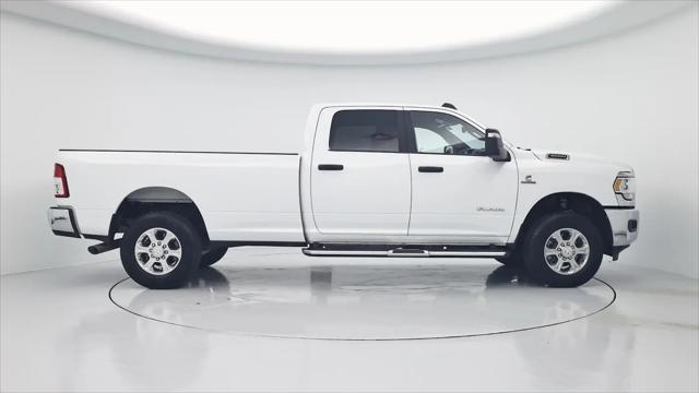 2024 Ram 3500 Big Horn Crew Cab 4x4 8' Box