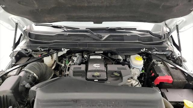 2024 Ram 3500 Big Horn Crew Cab 4x4 8' Box