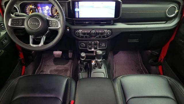 2024 Jeep Wrangler 4-Door Sahara 4x4
