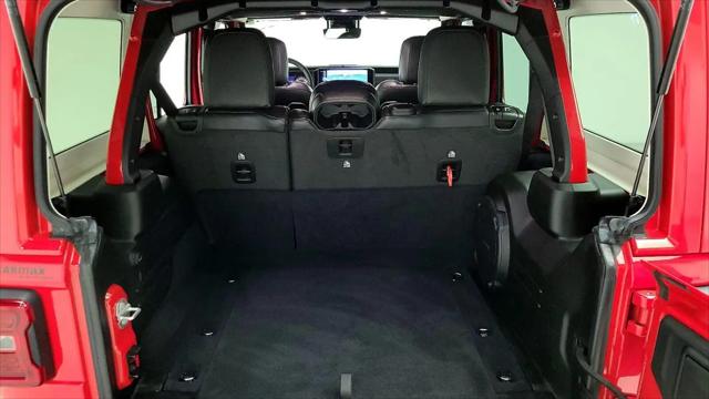 2024 Jeep Wrangler 4-Door Sahara 4x4