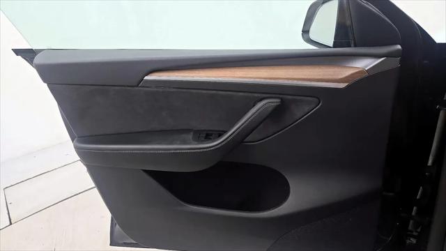 2024 Tesla Model Y Long Range Dual Motor All-Wheel Drive