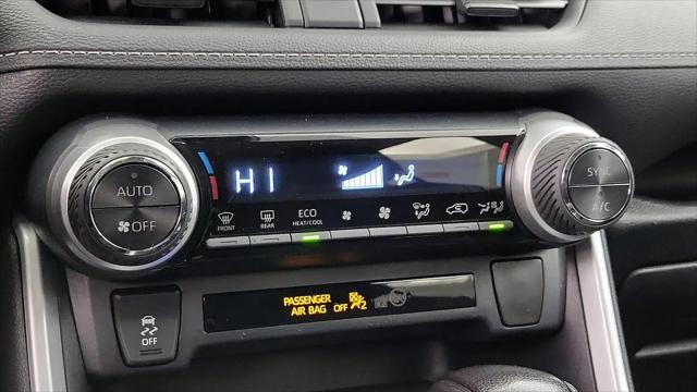 2021 Toyota RAV4 Hybrid LE